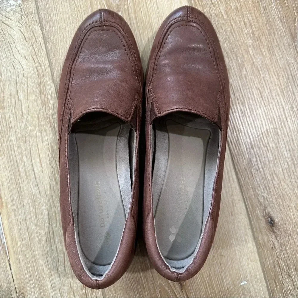 Naturalizer Harker Women's Brown Hidden Wedge Slip-On Leather Loafer Sz 10N GUC